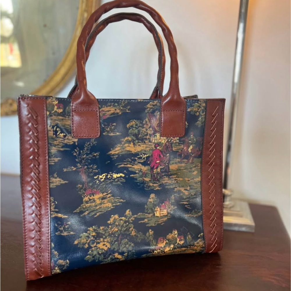 Elegant Patricia Nash Equestrian Handbag - Picture 2 of 6